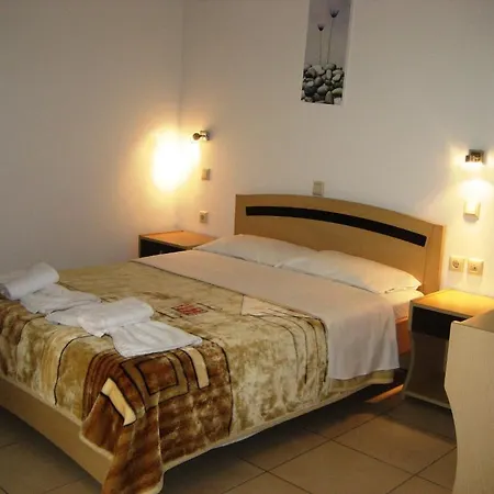 Aparthotel Yiorgos *